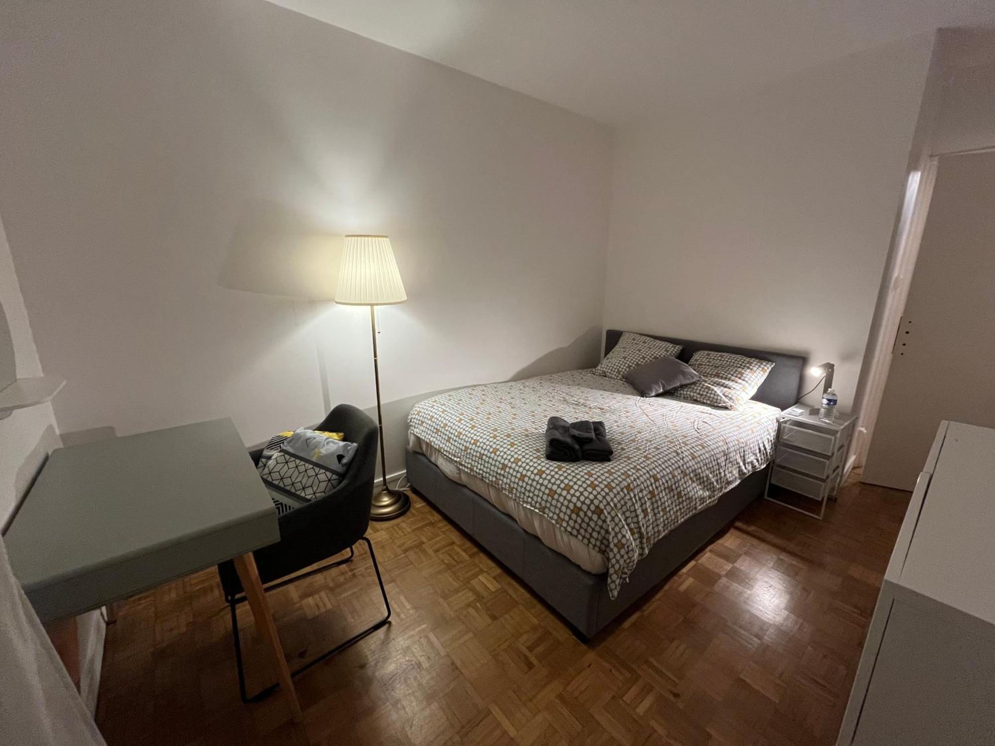 Chambre Lumineuse Homestay